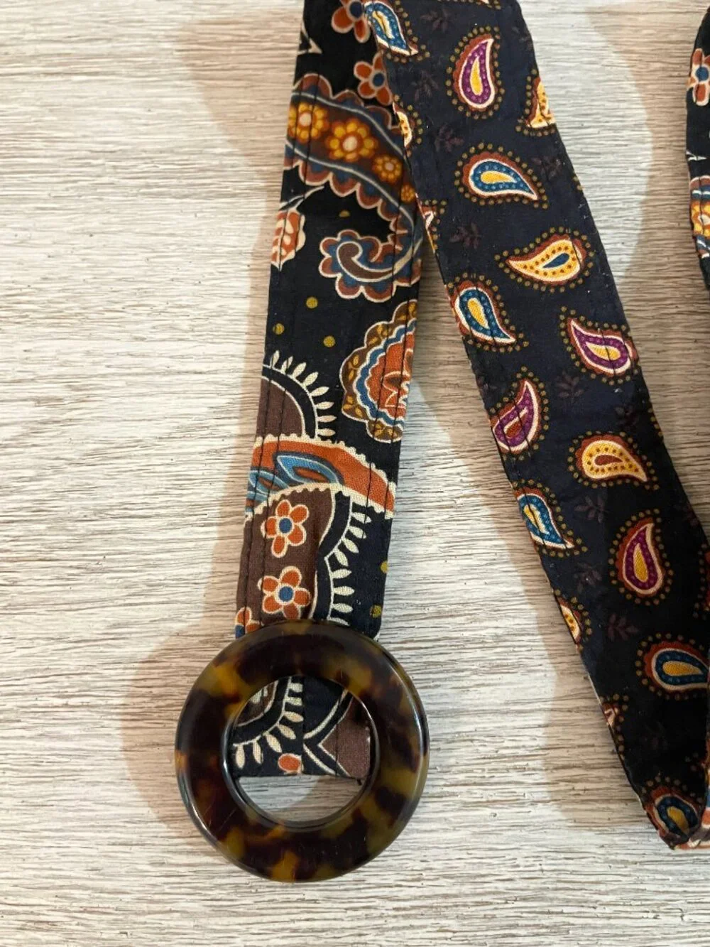 Vera Bradley Kensington Belt Brown Multi Paisley Fabric Tortoise Buckle